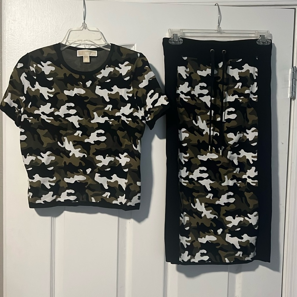 Michael Kors Army Two Piece Set